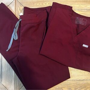 FIGS Womens basic Livingston Scrub Pants and V-Neck Top - Burgundy